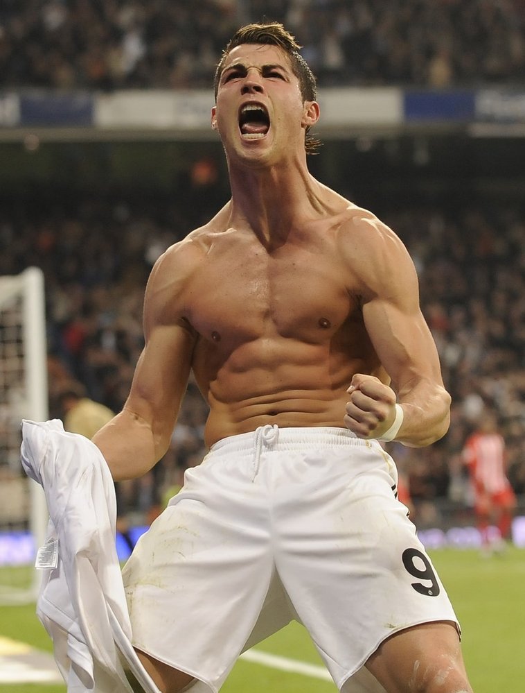 Cristiano Ronaldo gay